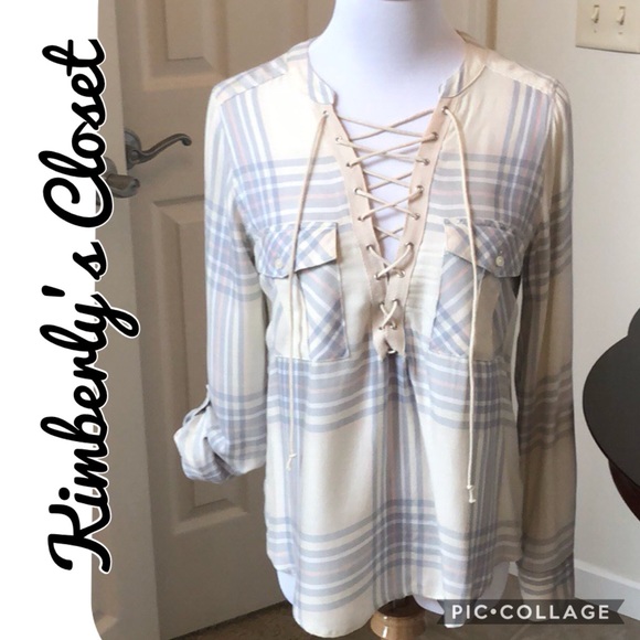 Express Tops - 🌼🌸EXPRESS Lace Up Plaid Top🌸🌼